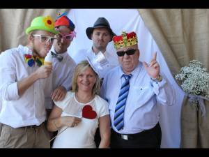photo-booths-perth-wedding-vintage-paige-and-zac-2